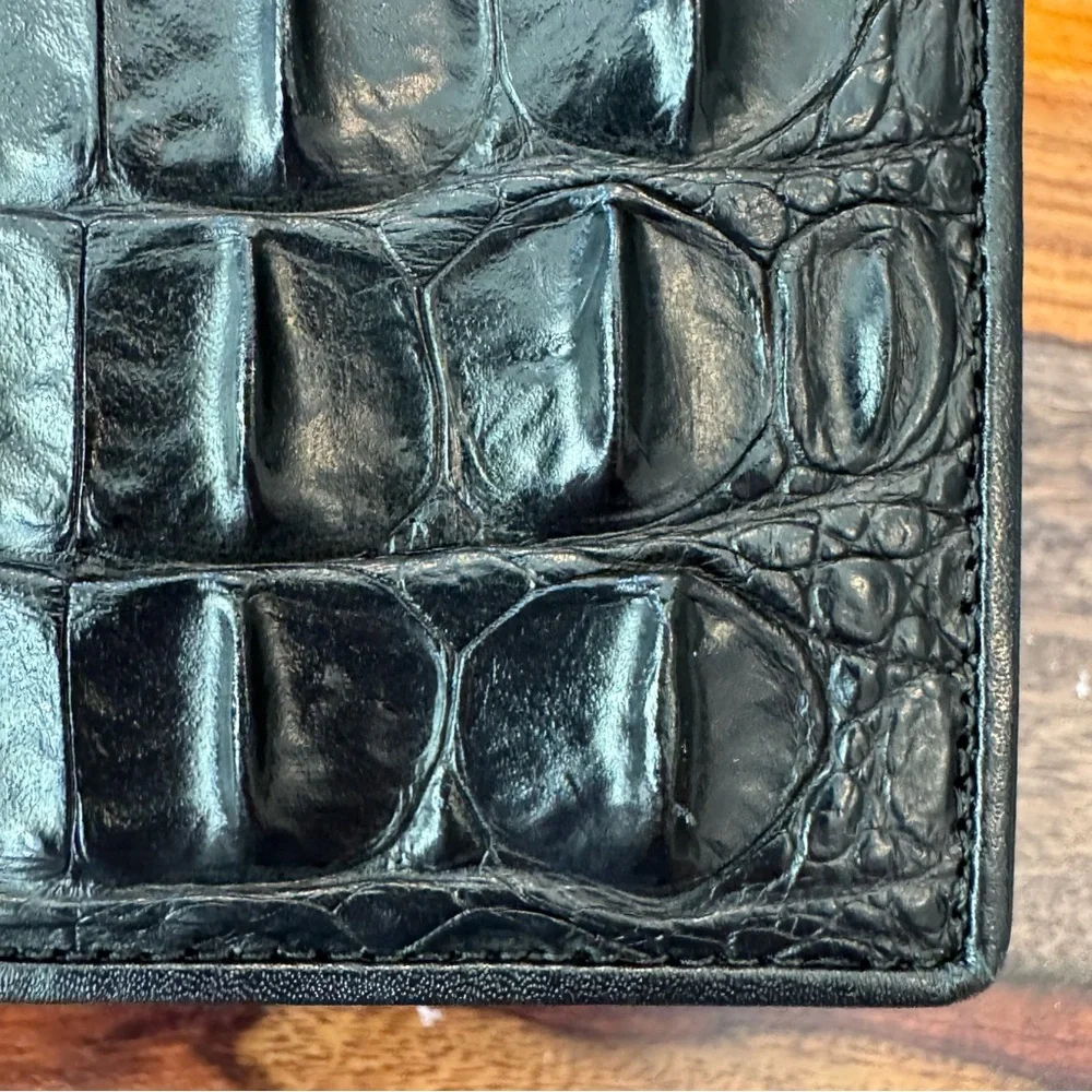 Bi-Fold Authentic Crocodile Leather Wallet 1C